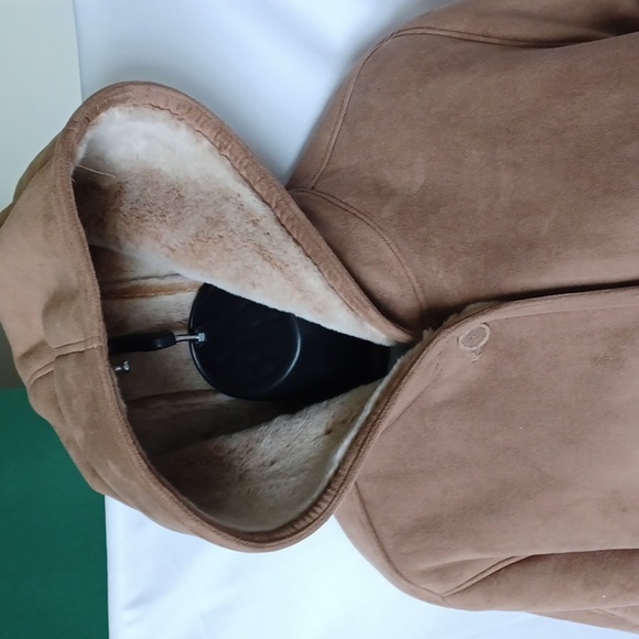 FUDA Incredible vintage faux fur lined hooded suede look coat, super soft, - Picture 2 of 7